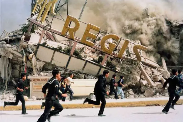 Edificios colapsados tras el sismo del 19 de septiembre de 1985 en la Ciudad de México