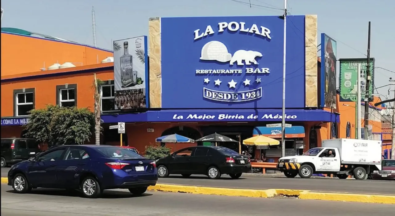 LA POLAR