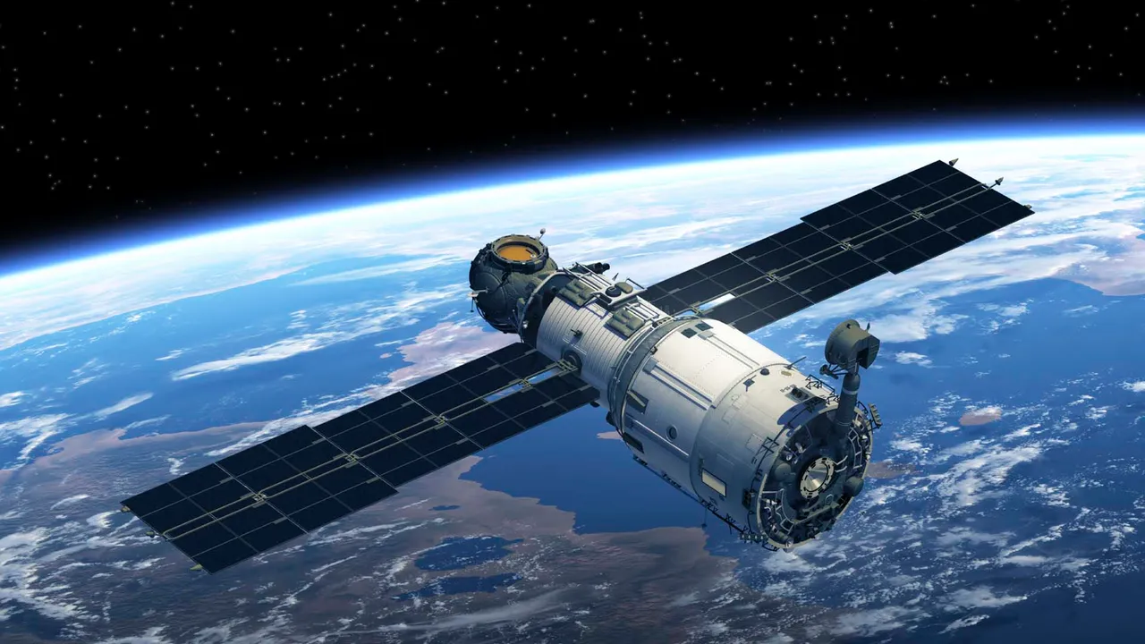 satélite