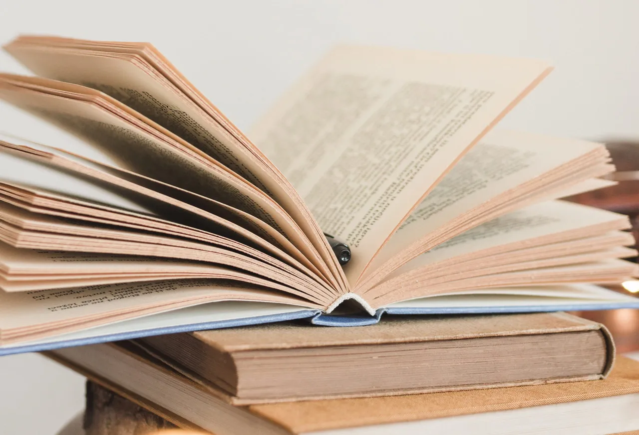 stack-vintage-hardcover-books