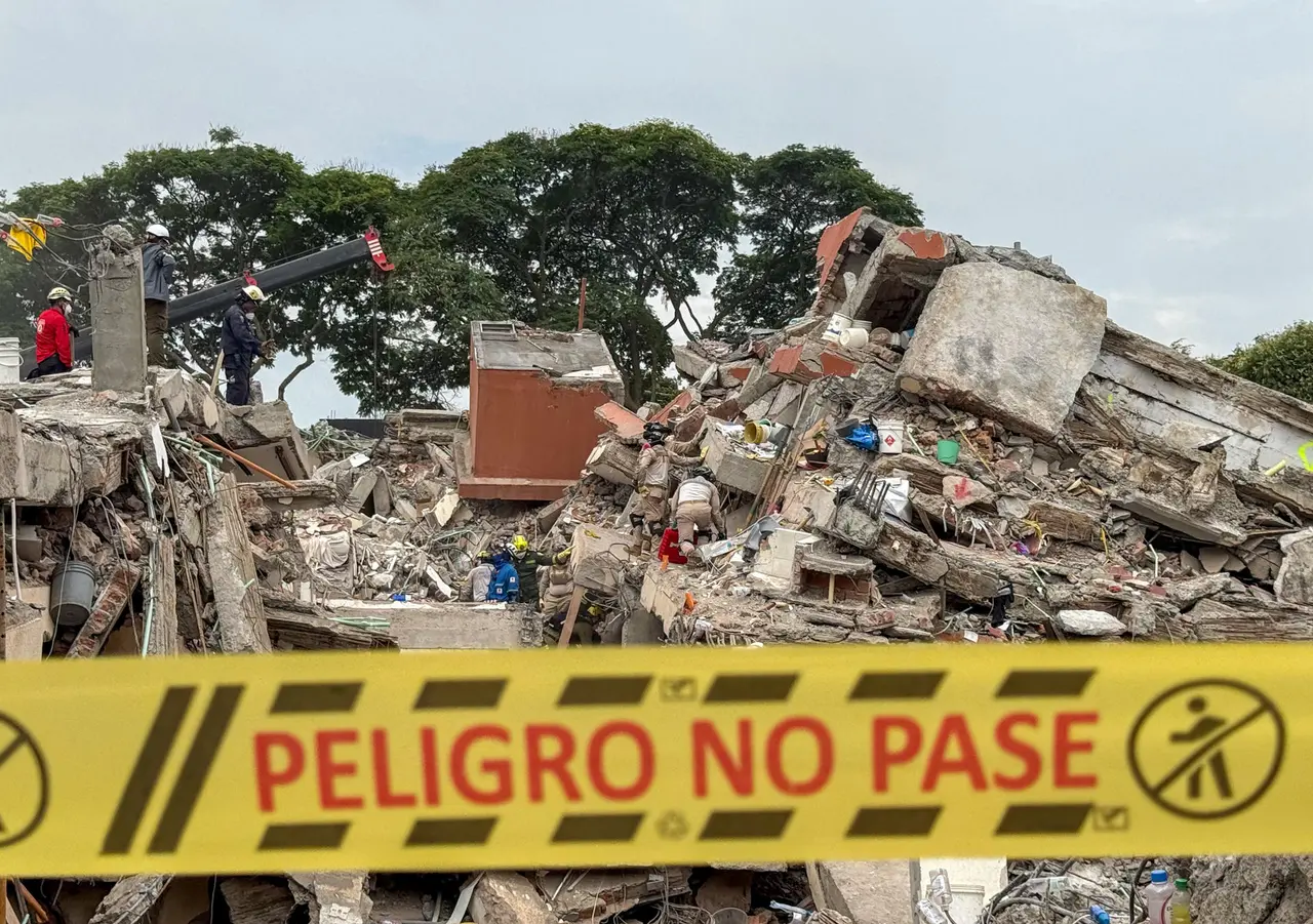 La presidenta de México confirmó  la muerte de dos ciudadanos mexicanos en el terremoto de magnitud 7,4 ocurrido en Colombia | FOTO EFE 