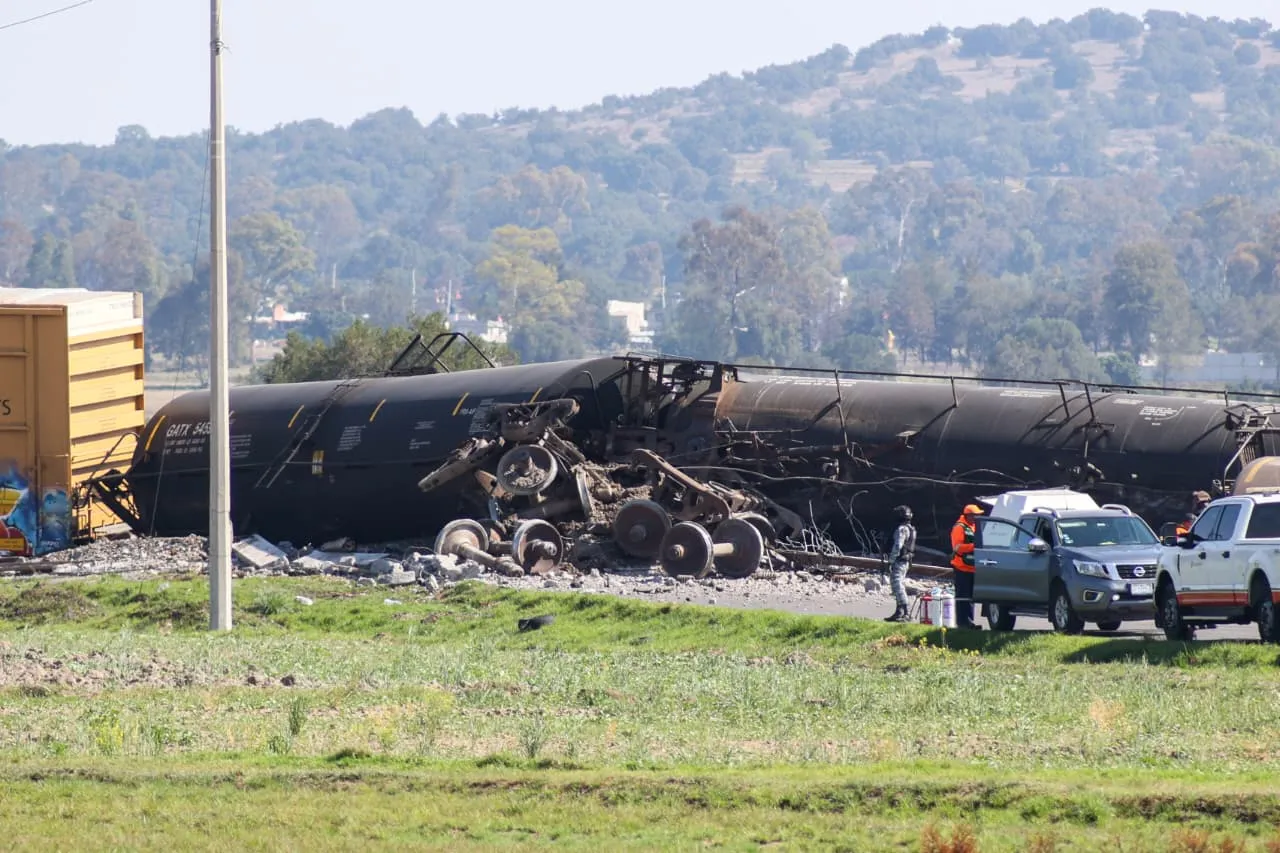 Un tren de Ferrosur se descarriló durante la madrugada en Tlaxcala