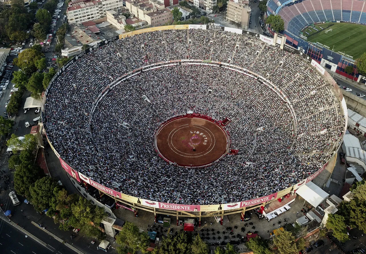 TOROS PLAZA MEXICO