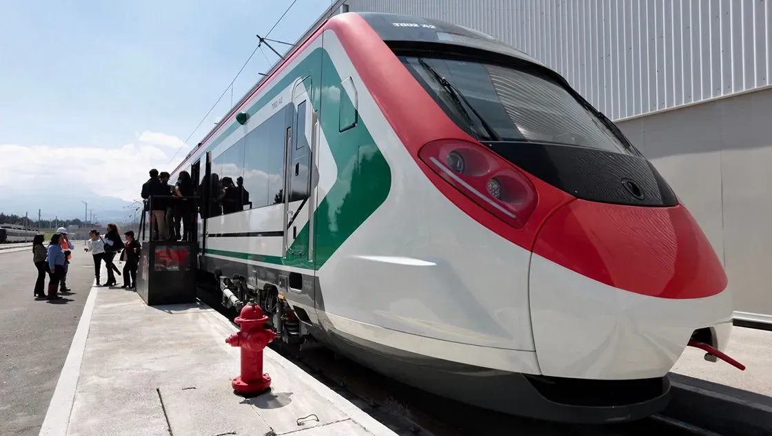 tren_mexico_toluca.jpg_1093282975