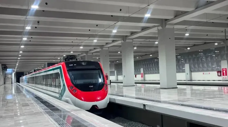 El nuevo tren conecta Buenavista con el Aeropuerto Internacional Felipe Ángeles