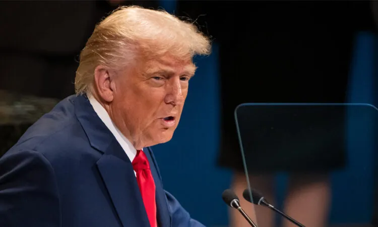Donald Trump advierte a aliados sobre el estrecho de Ormuz y el suministro de crudo