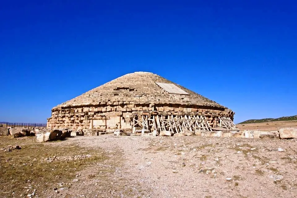 tumba