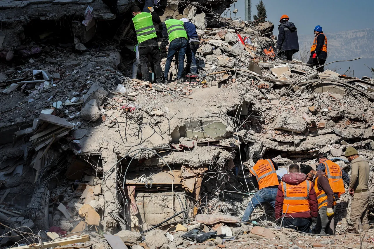 Rescue operations continue in Kahramanmaras after powerful earthquake