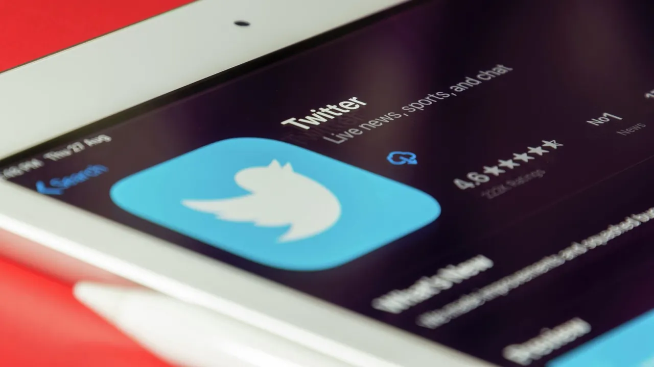 twitter