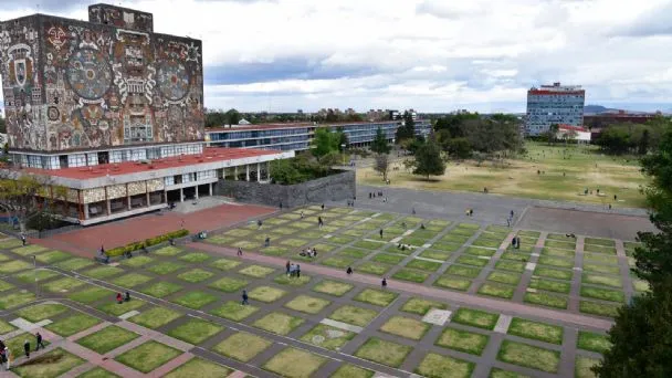 unam